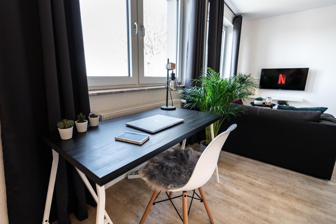 Marvlex #1 - Studio Mit Wifi Und Netflix Celle Exterior foto